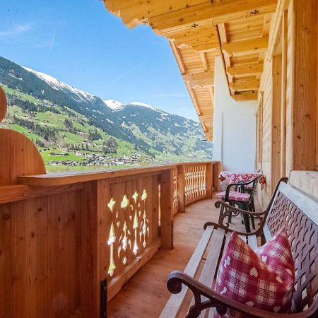 Beautiful Apartment In Ramsau With Balcony Ramsau im Zillertal Kültér fotó